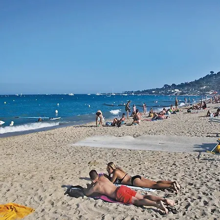 Holiday Bld. Florentin Brigaud *